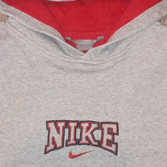 Vintage Nike Hoodie - Picture 2 of 2